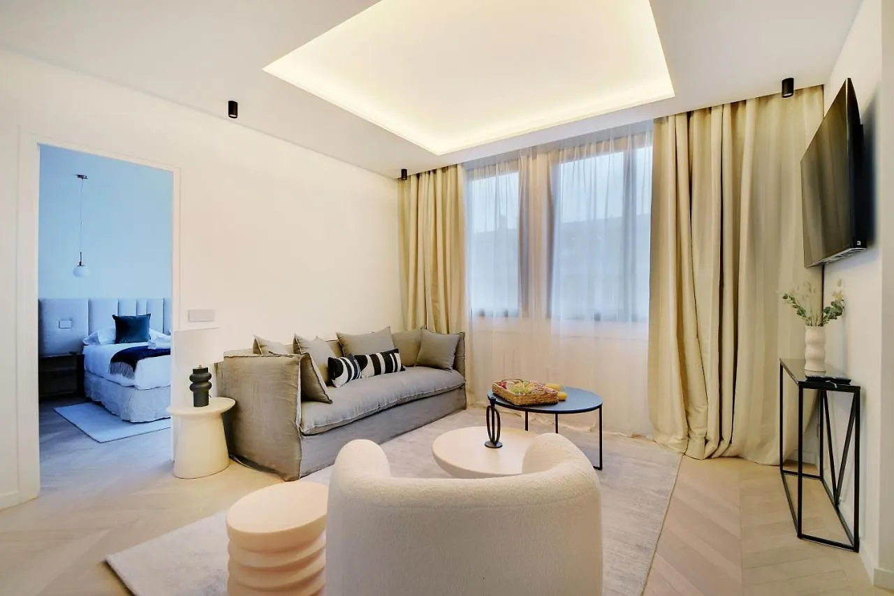 아파트 Cosy 2br-6p Champs Elysees *